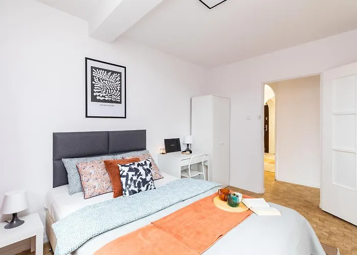 Bohaterow Wrzesnia - Blisko Blue شقة